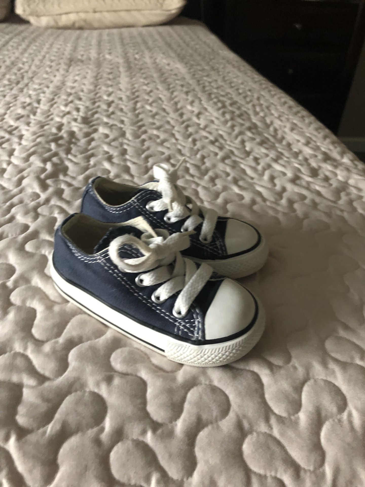Toddler shoes