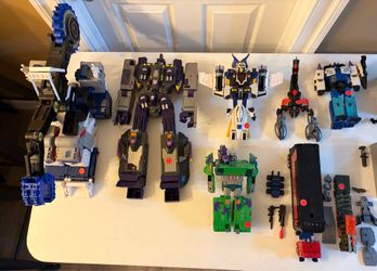 Transformers Lot Of 127 Figures