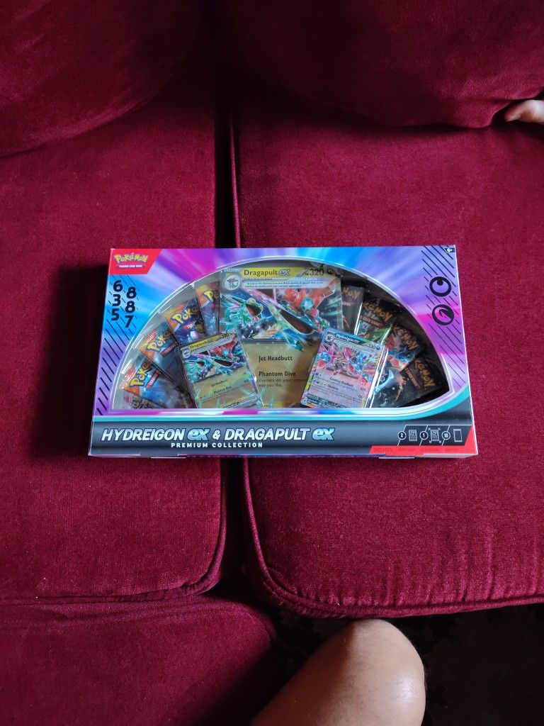 Pokemon Premium Collection Box