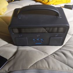 Anker Powerhouse II 400