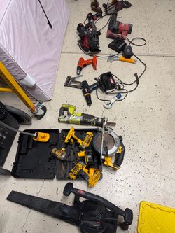 Dewalt tools