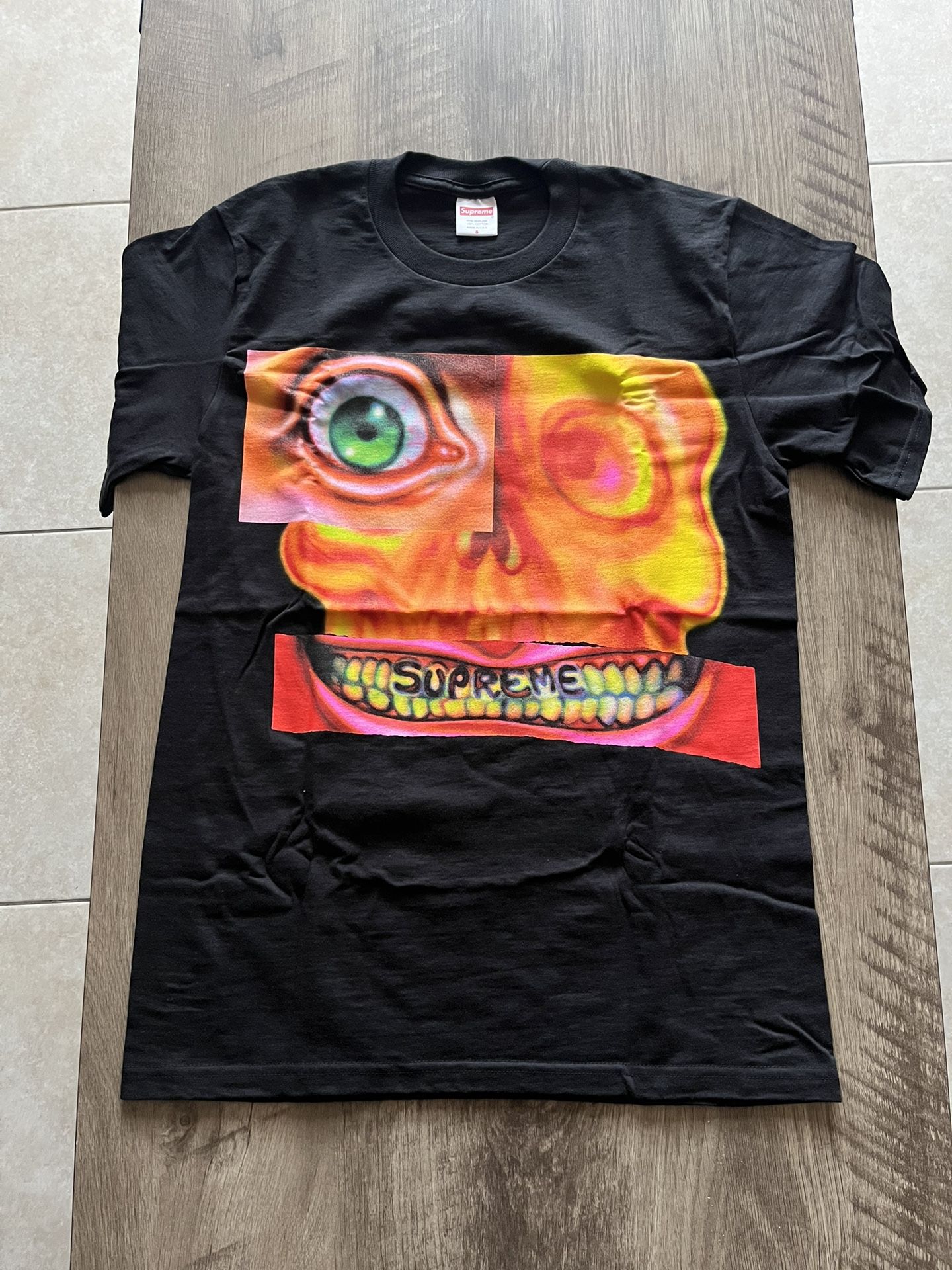 Supreme Face Tee