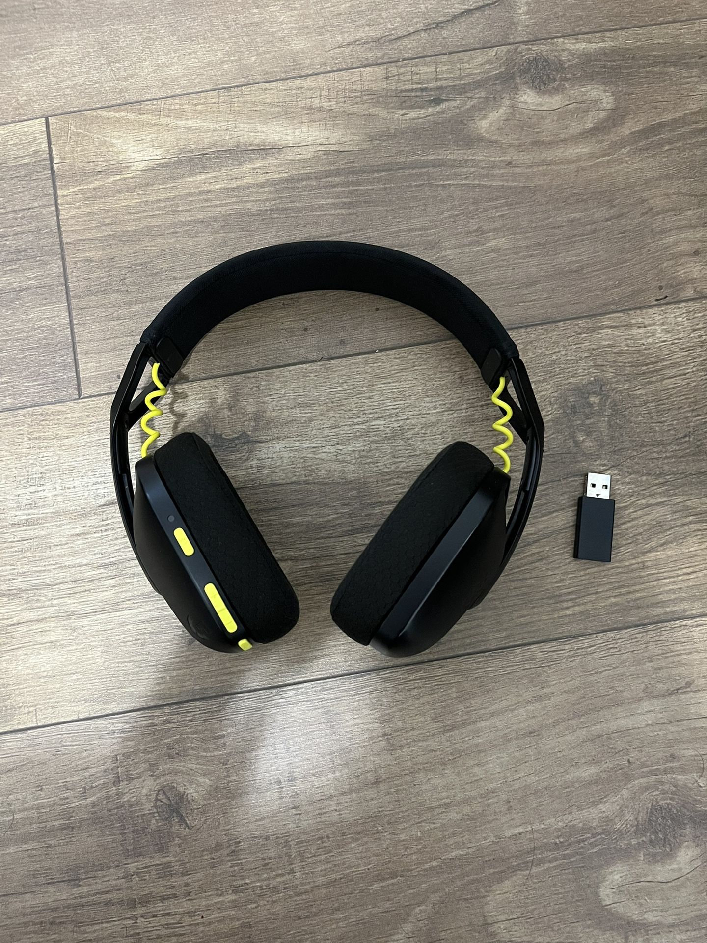 Logitech G345 Wireless Gaming Headset