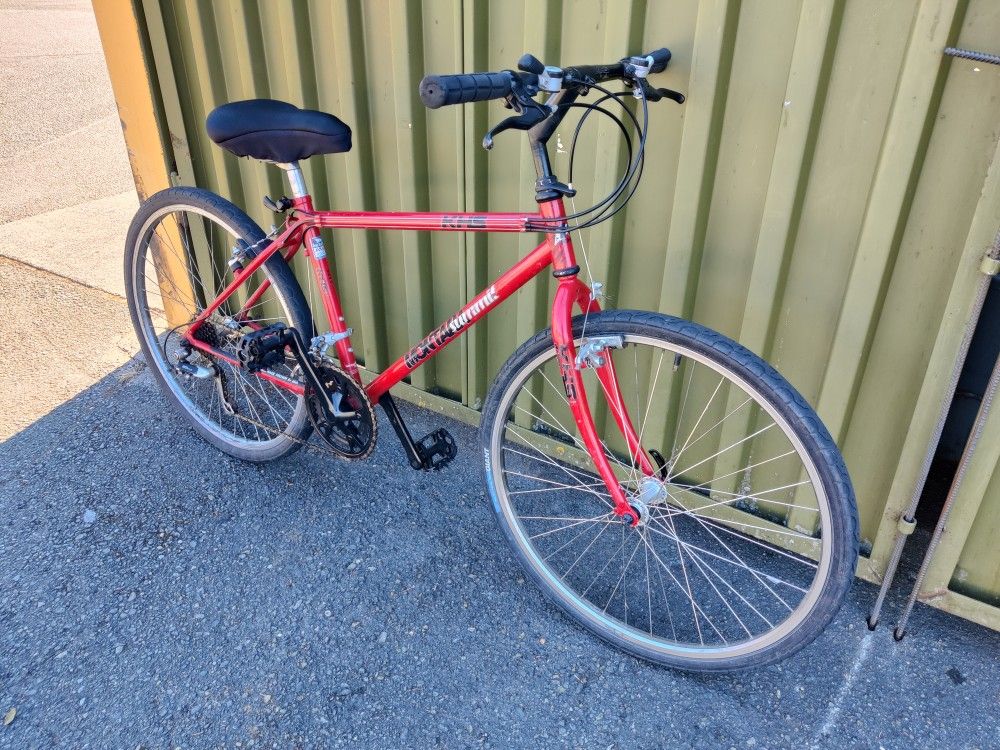 KHS 26" 21-Speed 14" Frame Hybrid Mountain / Road Bike