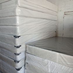 $95 Queen Boxspring Brand New Free Delivery Same Day 