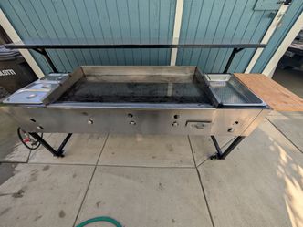 Flattop grill. / Plancha