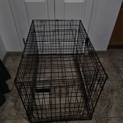 DOG CRATE 35 1/2"L X 24 1/2"H X 22"W