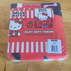 Hello Kitty Blanket