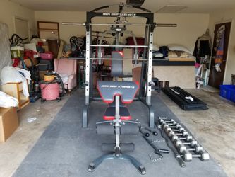 Iron Grip Strenth Weigth Rack