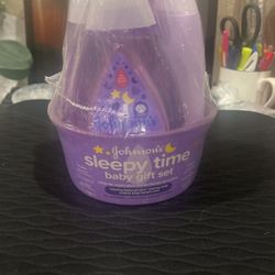 Johnson’s Sleepy Time Baby Gift Set 