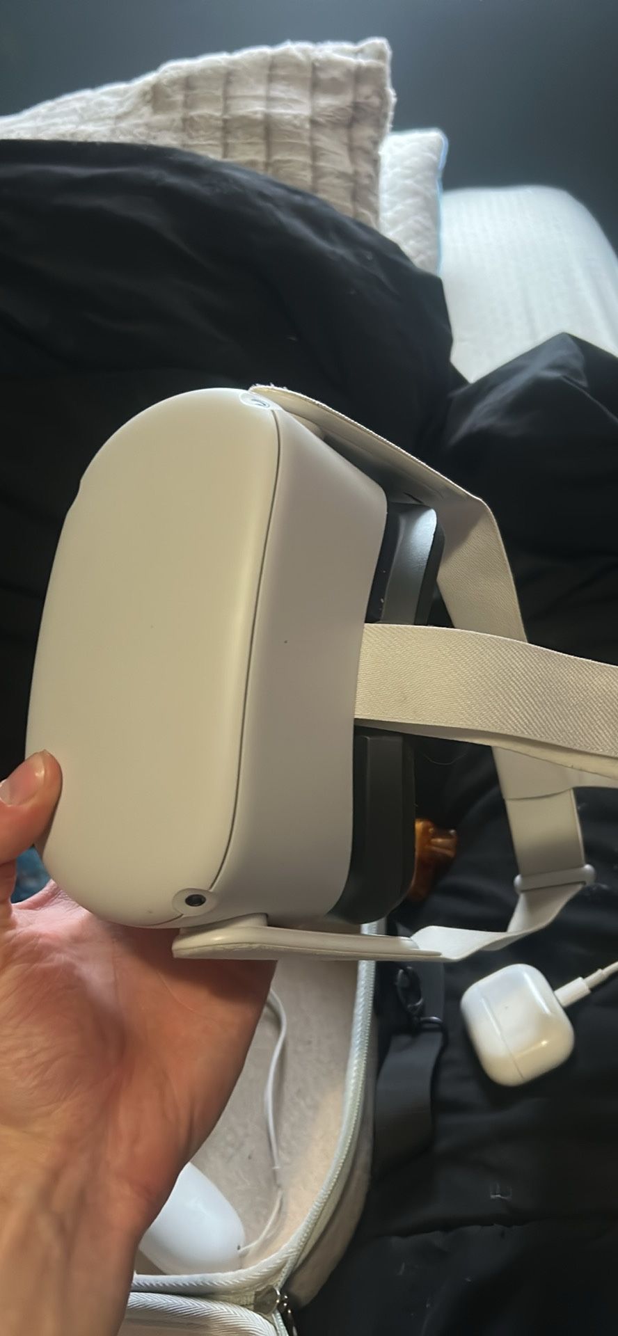 Oculus Quest 2 With Elite Strap