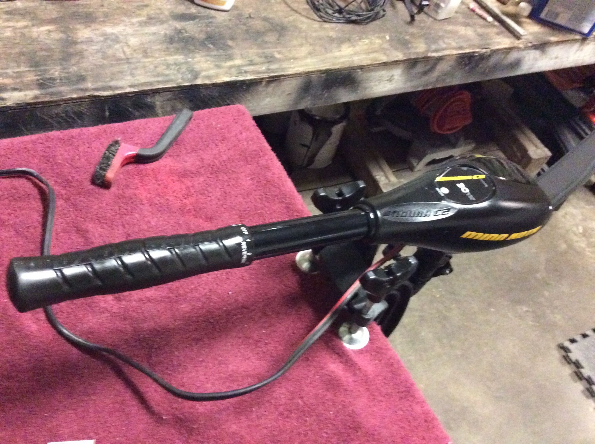 Like New Minn Kota Trolling Motor 12 Volt 30 Lb. Thrust Endura C2 for