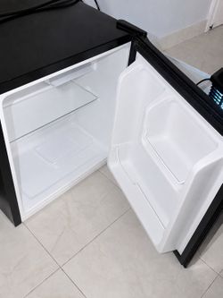 Mini Fridge en Venta 🧊