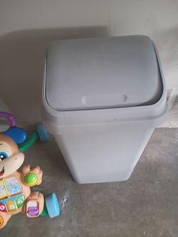 Trash can
