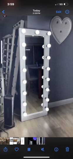 Lit Up Vanity Body Mirror