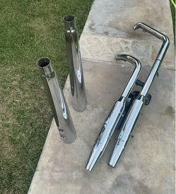 2 sets of Harley  davidson mufflers 80 both