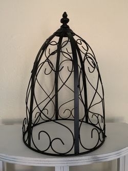 Metal Wire Cloche