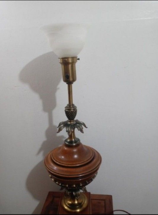 MID CENTURY STIFFEL TABLE LAMP 31"