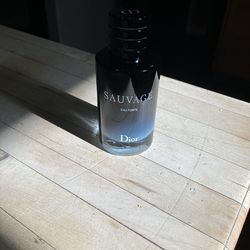DIOR SAUVAGE EAU FORTE