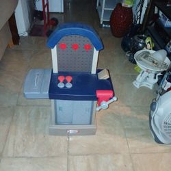 Kids Toy Workbench