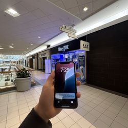 iPhone 11 (Flash January Deal) 