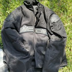 Motorcycle jacket