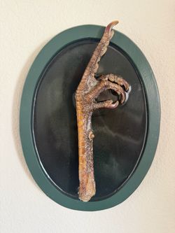Turkey foot mounted and cast in resin - oddities skull bones art