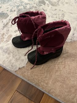 Girls Kamik Snow Boots Size 11