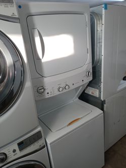 GE 27" unitized washer and dryer stack - Free delivery