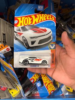 2026 Hot Wheels #207 HW Torque '18 Camaro SS white