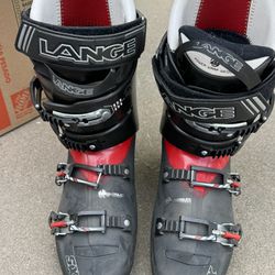 Men’s Ski Boots Great Conditions.  Size 9.5 (316mm)