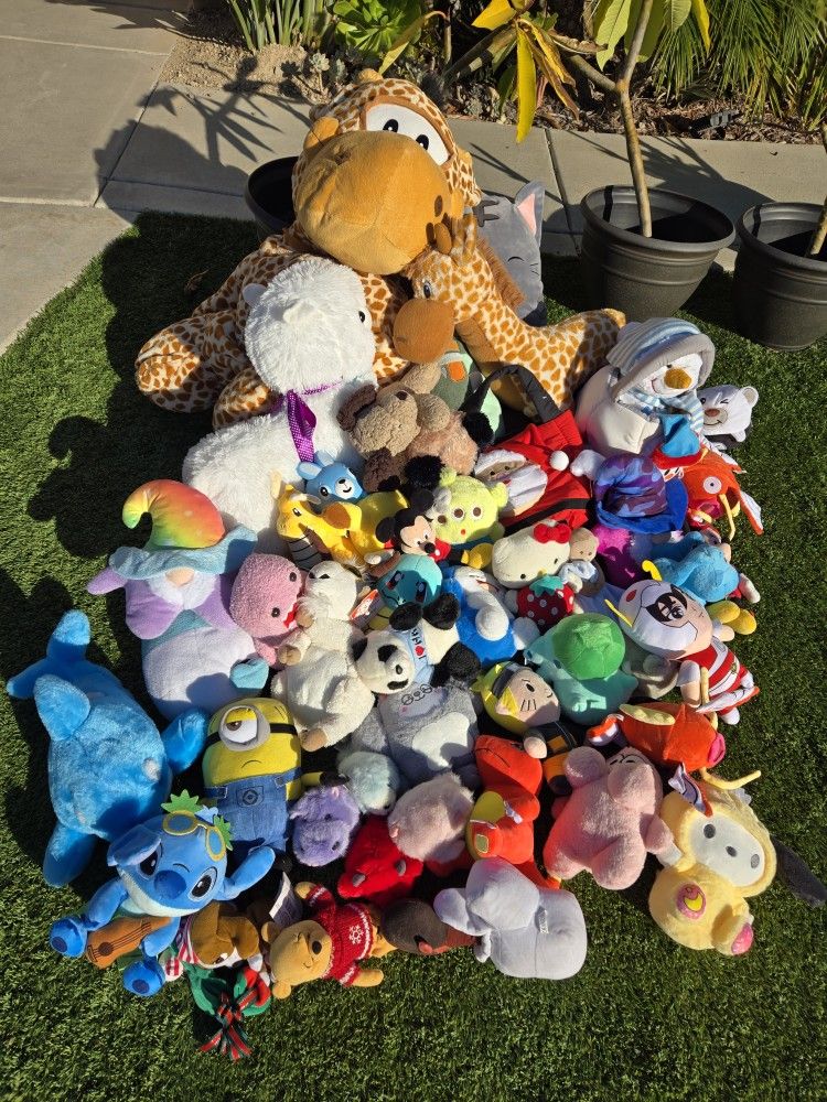 Plushies Stuffed Animals Lot1