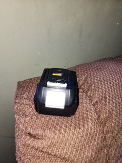 Vendo baterías marca makita de 6.hp