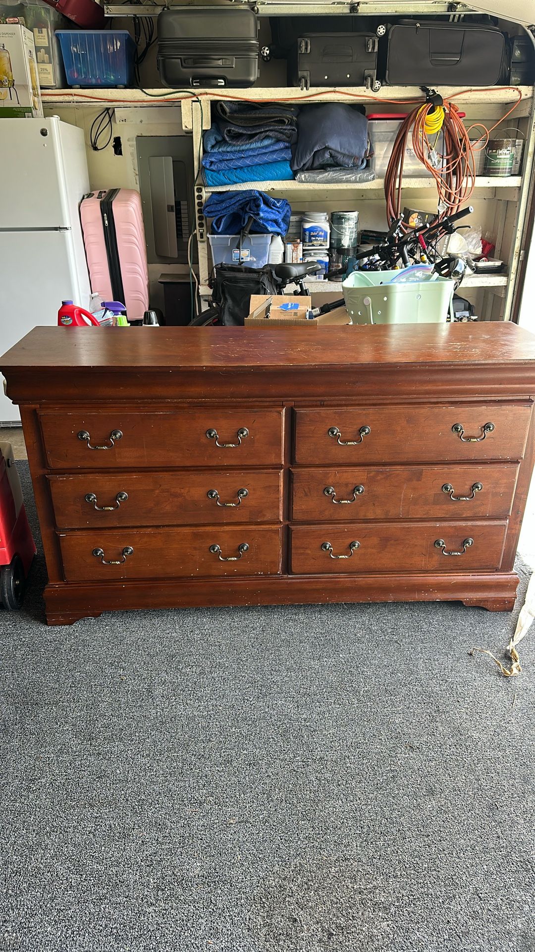 Dresser
