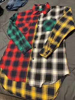 Shirt Size Small..$25 New condition!! Now $5 off $20 short in the front, long in the back!