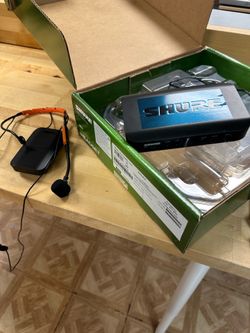 Shure BLX Wireless Headset System