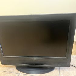 Sylvania 32″ LCD HDTV – Model LC320SL8 – Works Perfectly