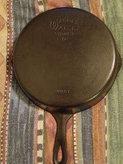 Wagner Ware Sidney-O #8 cast iron skillet 1058Y