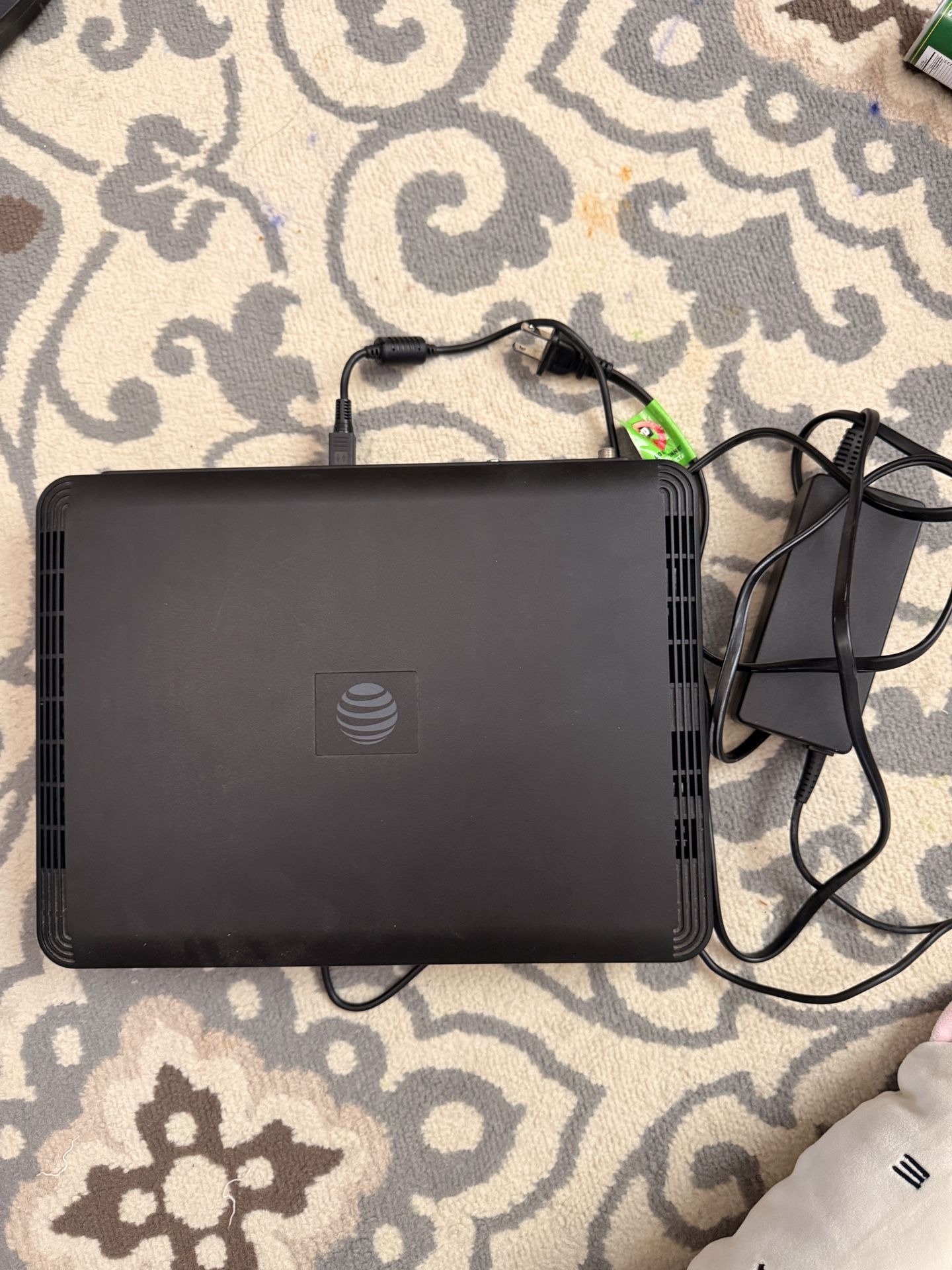 DIRECTV RECEIVER HR54-700, WIRELESS BRIDGE AND WIRELESS GENIE MINI