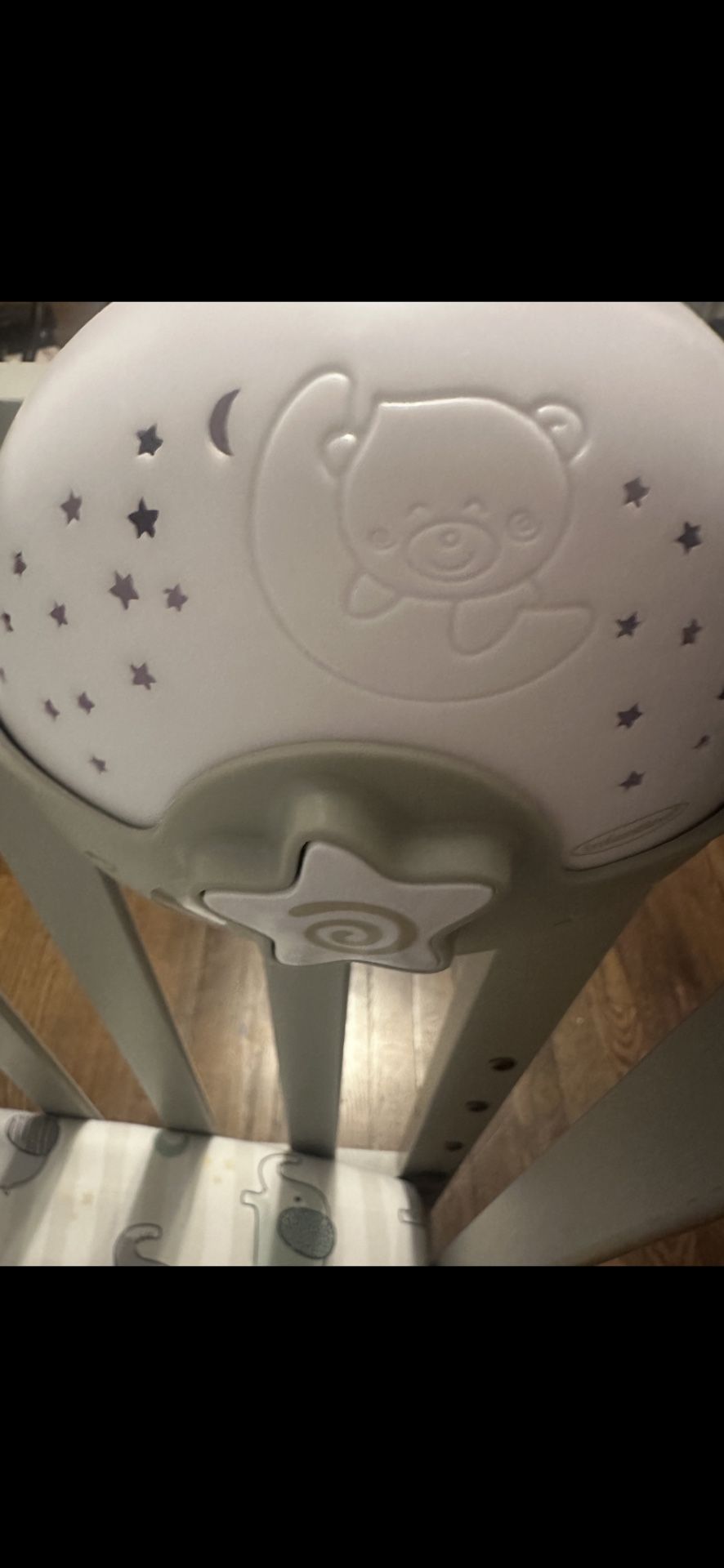 Like New Crib Needs To Go ASAP