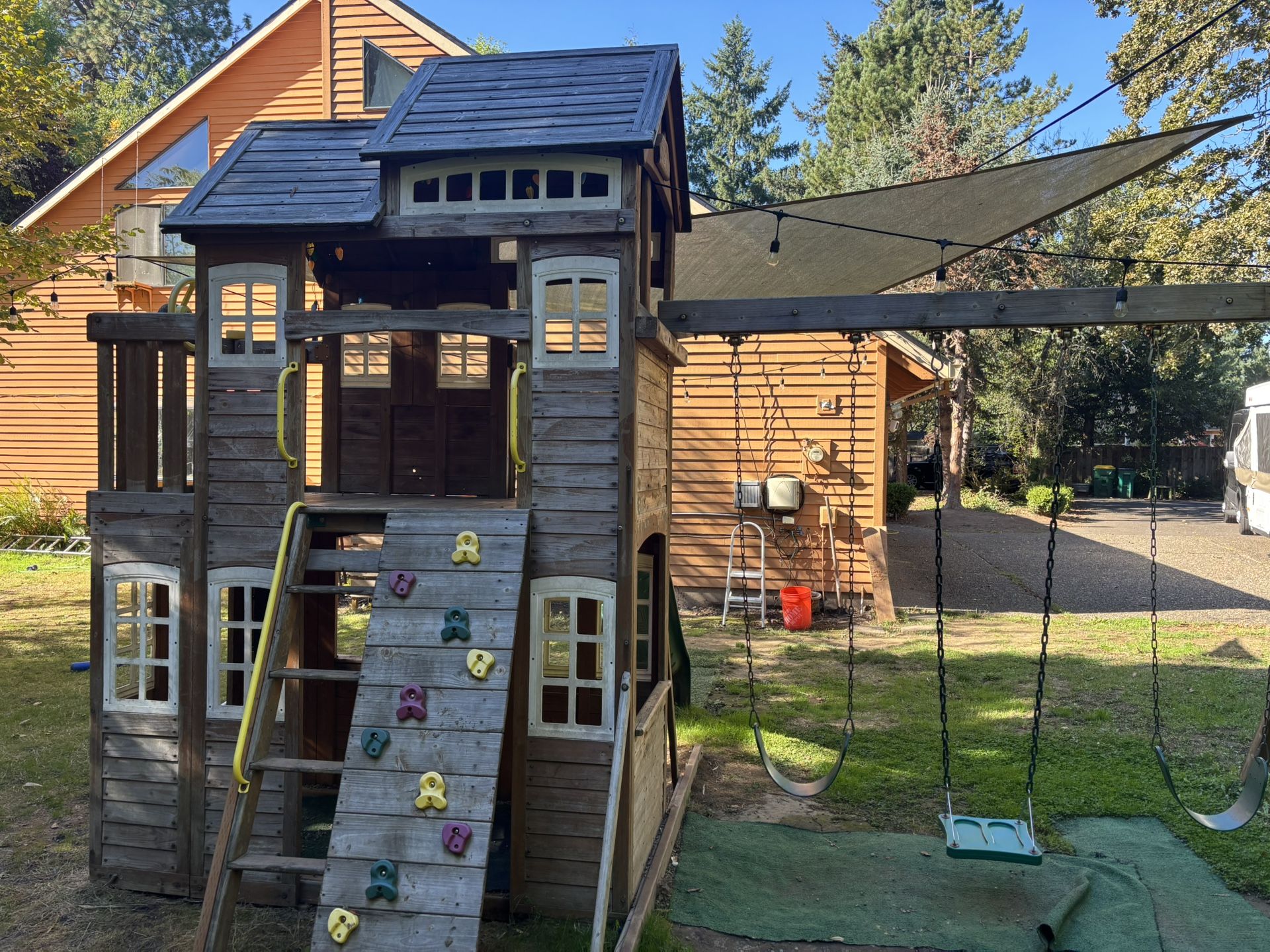Kids Swing Set Play Structure With Slide