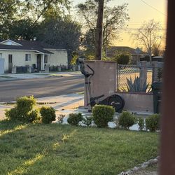 Free Elliptical Machine Health Rider Cross Trainer