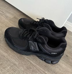 New Balance 2002r