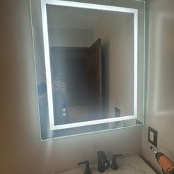 Frame Less Mirror With Light 