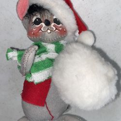 Vintage 1994 Annalee Christmas Mouse 6" w/ Snowball Open Eyes 