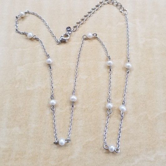 Necklace Sterling Silver With Coultured Pearls