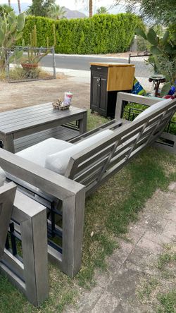 Outside aluminum set of livingroom
