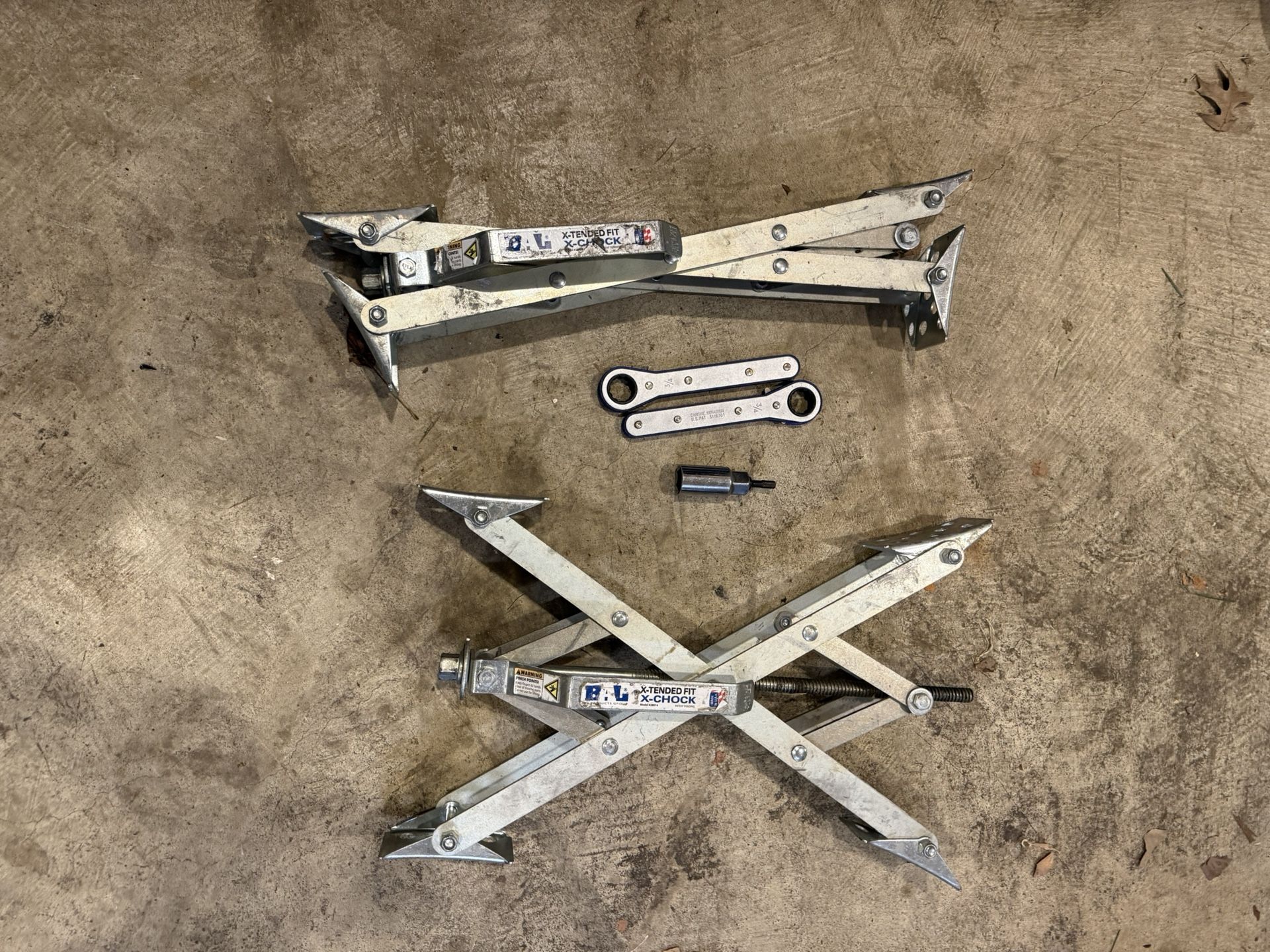RV Scissor chocks