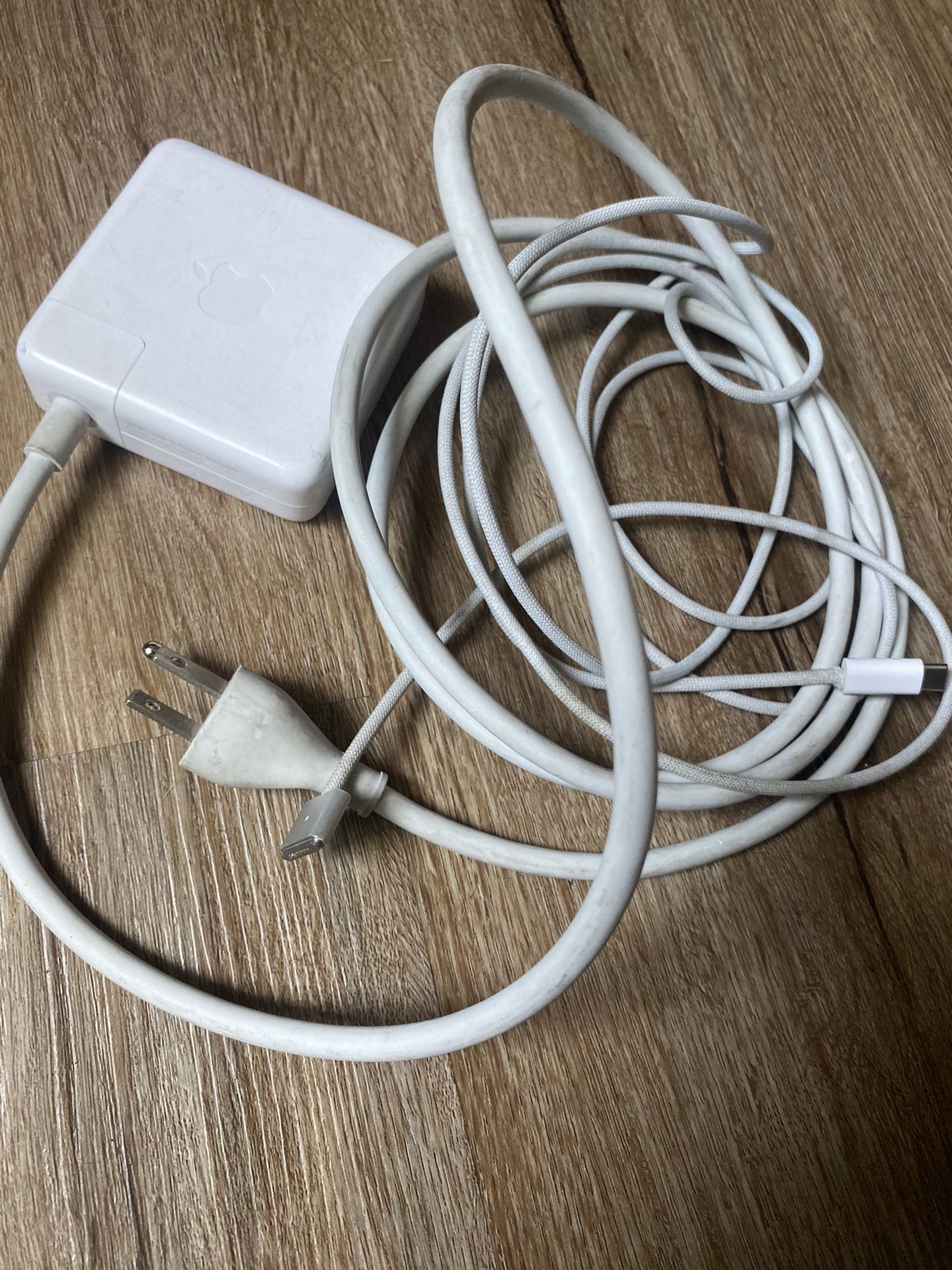 macbook charger