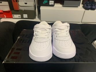 Brand new Toddlers  Size 7C